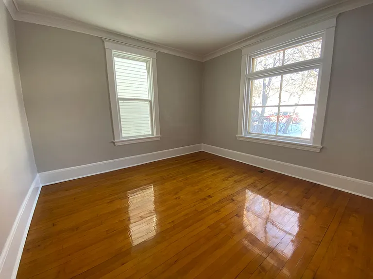3010 Devonshire St #1 — Photo 2