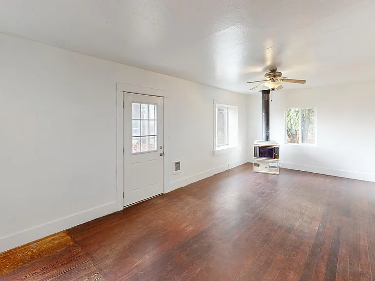 721 Ranch House Ln — Photo 14