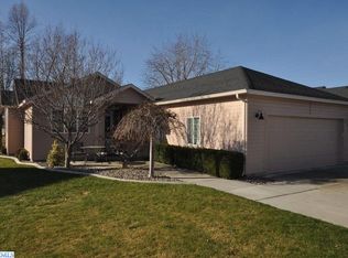 109 Augusta Ln, Pasco, WA 99301