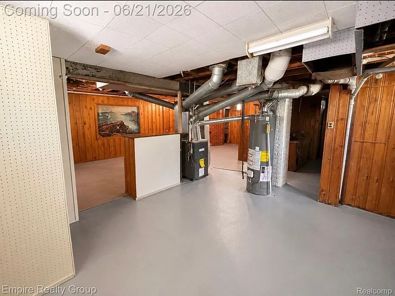 7815 Artesian St — Photo 15