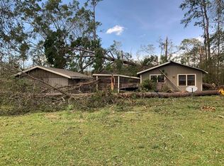 407 Phillips Rd, Westlake, LA 70669