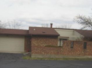 215 Gardengrove Way, Englewood, OH