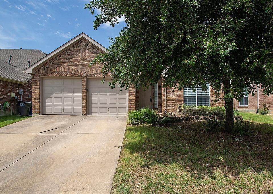 1st image of 6811 Country Club Dr