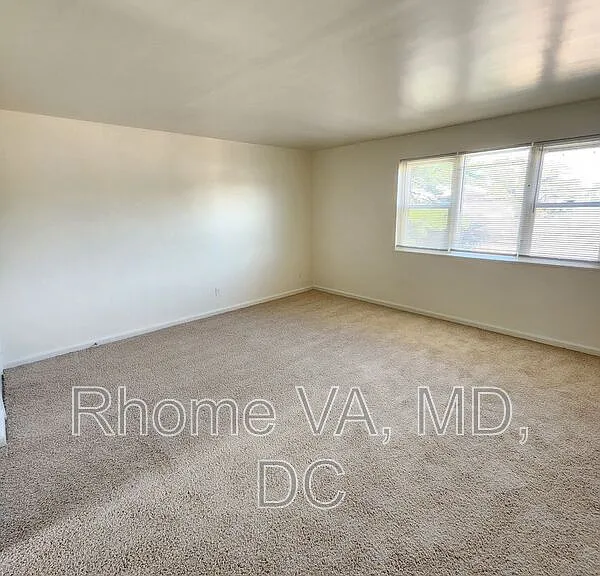 6192 Greenwood Dr #202 — Photo 11