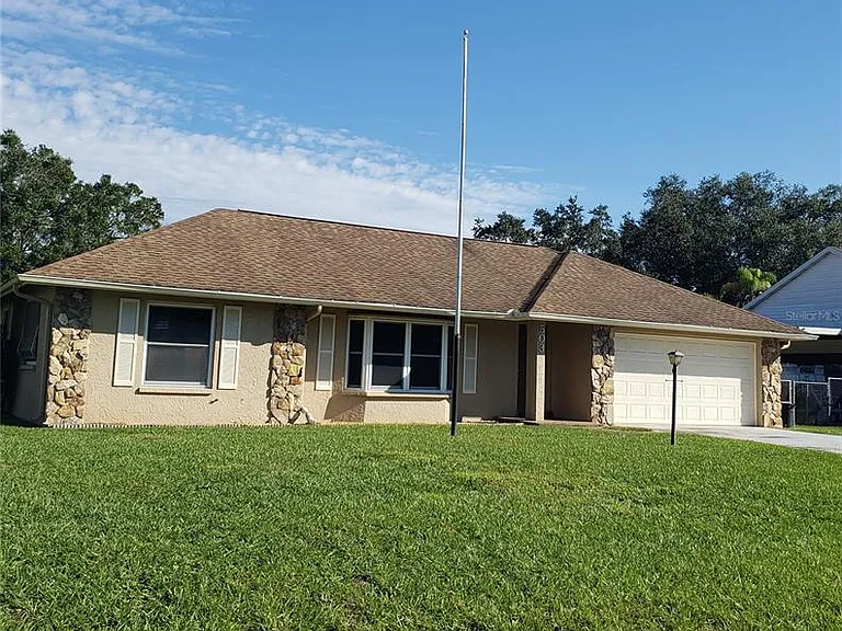 503 Chancellar Dr — Photo 27