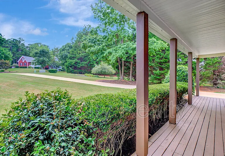 75 Rock Mill Ct — Photo 33