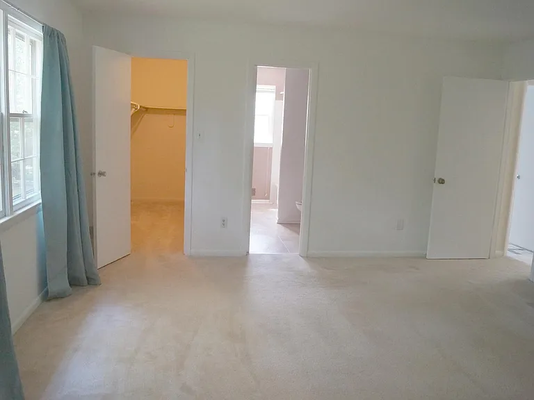 312 Hanford Ct — Photo 14