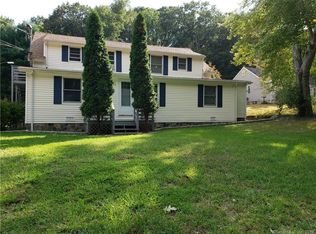 191 Toll Gate Rd APT 1, Groton, CT 06340