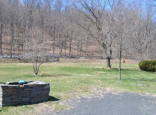609 Roosa Gap Rd, Bloomingburg, NY