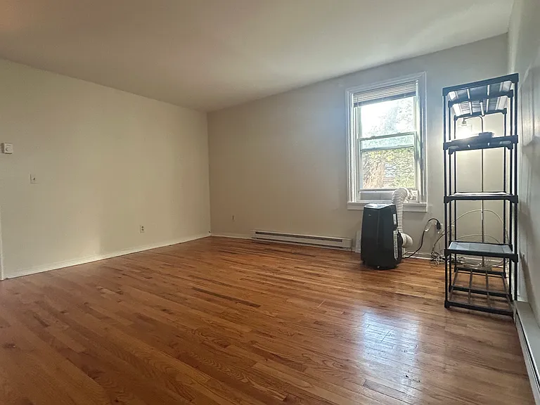 24 Brinley St #L2 — Photo 7