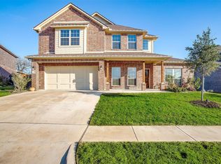 3220 Greenway Dr, Burleson, TX 76028
