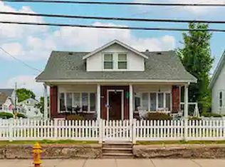 957 Mineral Spring Ave, Pawtucket, RI 02860