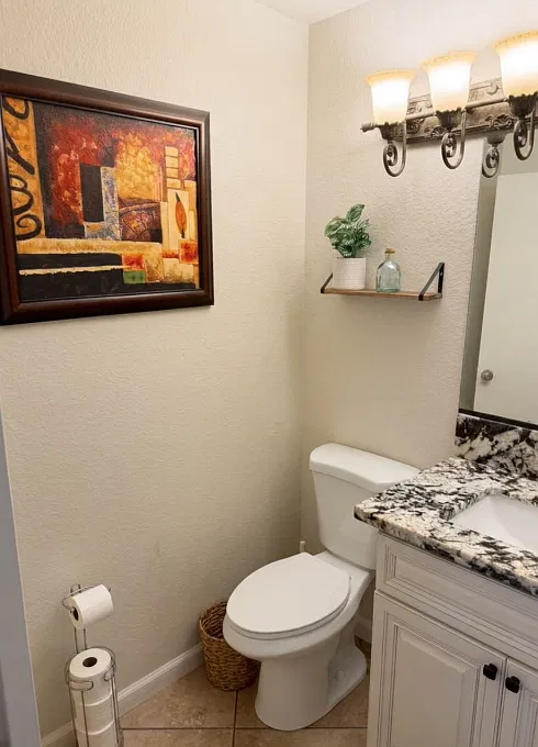 4 bed, 2.5 bath, 1750 sqft, $3,200 — Photo 4