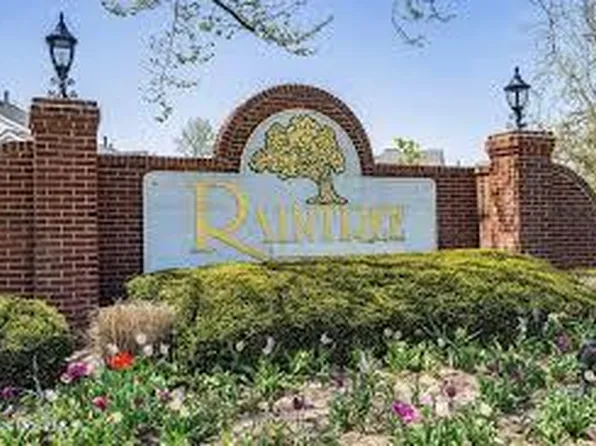 180 Tulip Ln, Freehold, NJ 07728