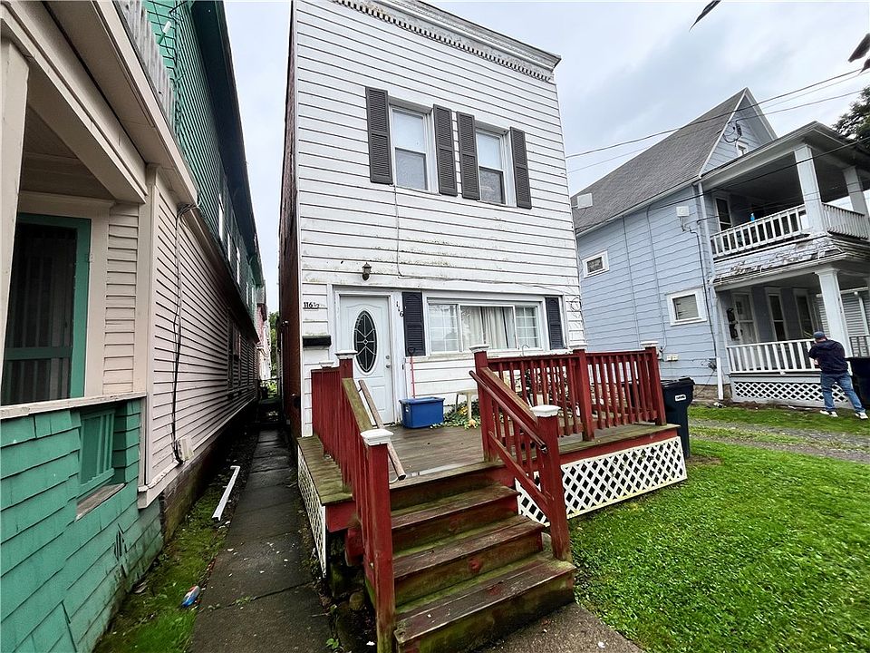 2nd image of 116 E Green St