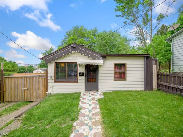 402 Kline Ave, Akron, OH 44305