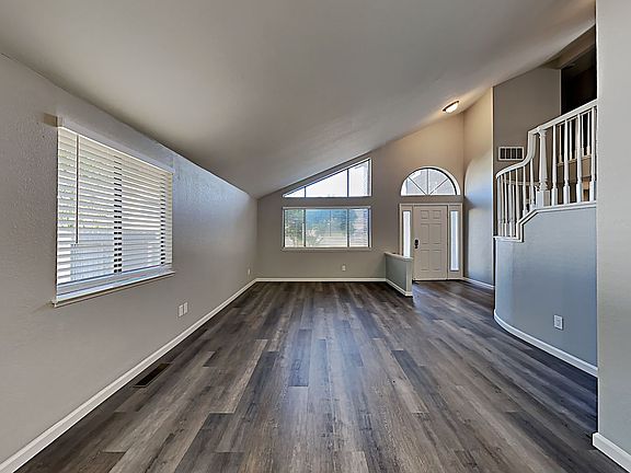 5th image of 119 Live Oak Ct