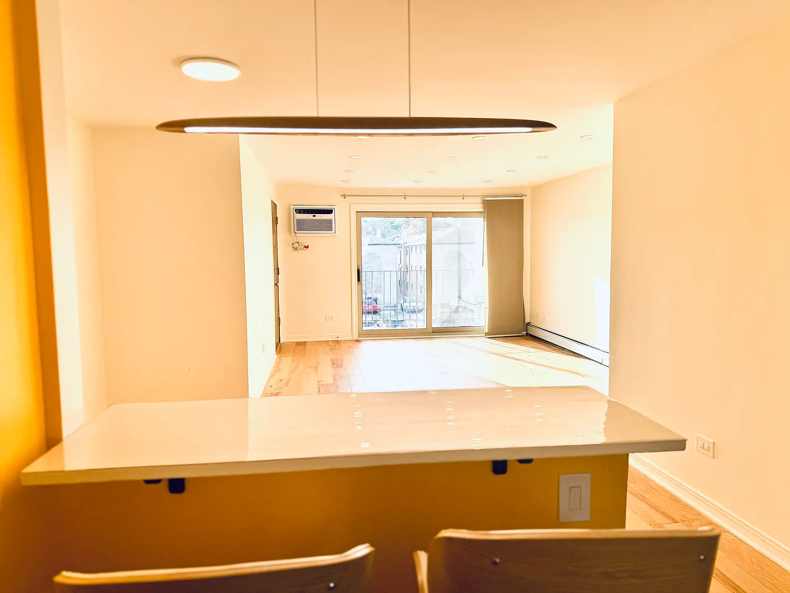 8701 W Foster Ave — Photo 4