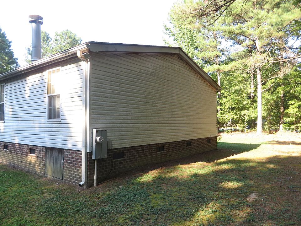 2nd image of 48 Huff Rd