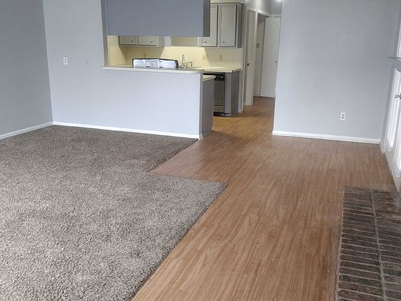 5th image of 525 N Broad St