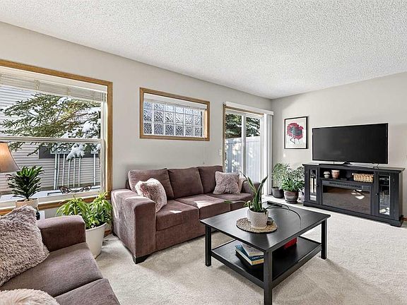 3rd image of 245 N Millview Grn SW