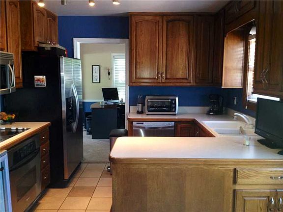 4th image of 5361 E 72nd Pl