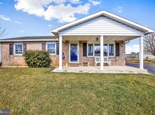 975 Kessler Dr, Shippensburg, PA