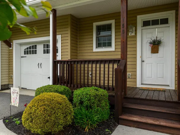 159 Eloise Cir, White Sulphur Springs, WV 24986