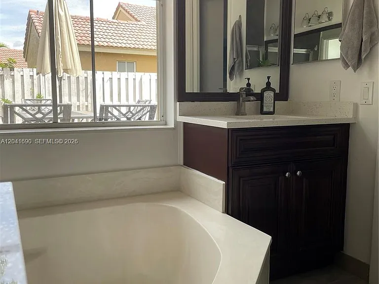 805 Falling Water Rd — Photo 18