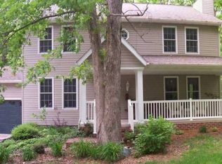54006 Hillside Pl, New London, MO 63459