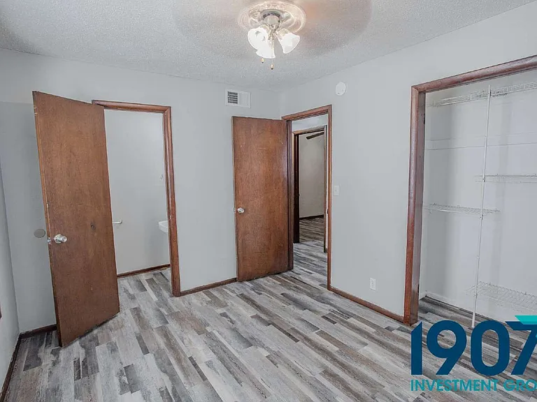 608 N Janeway Ave — Photo 21