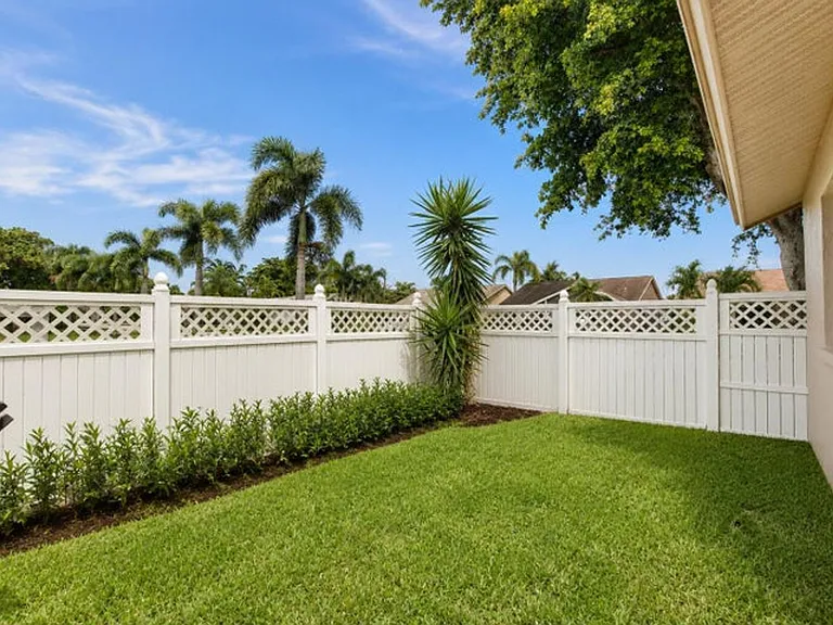 7958 Piper Ln — Photo 12