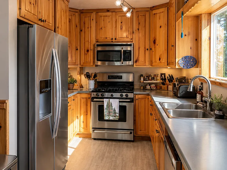 Kitchen and a dining area (not pictured on the left in this image)