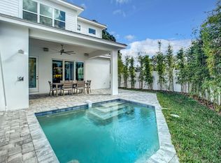514 S Peninsula Ave, New Smyrna Beach, FL 32169