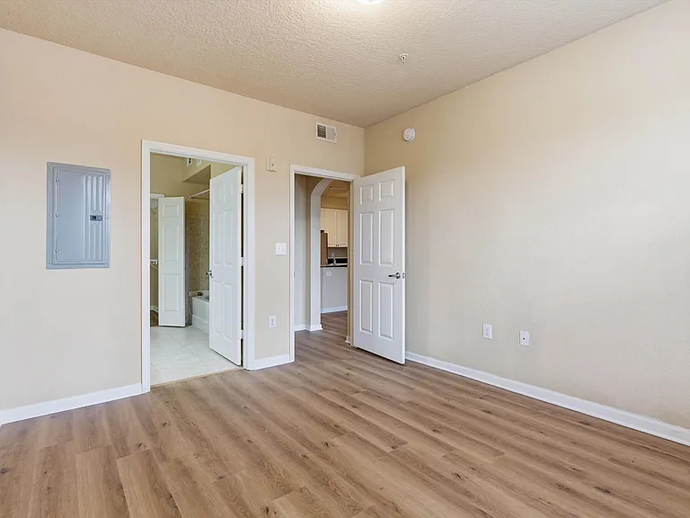 8539 W Gate Pkwy — Photo 18
