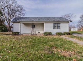 601 N Vorcey St, Tolono, IL 61880