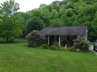 5038 Mud Fork Rd, Bluefield, VA 24605
