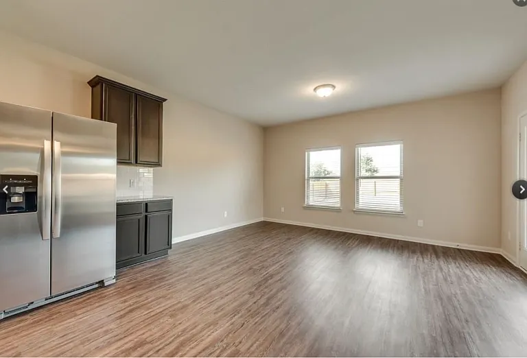 232 Elam Dr — Photo 8