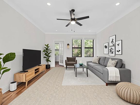 4th image of 721 Limit Ave APT 1S