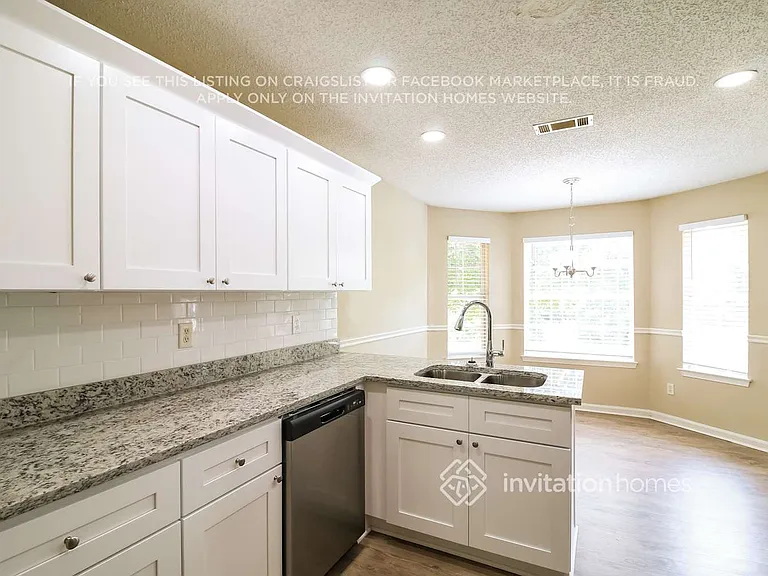 1692 Zacharys Way — Photo 7