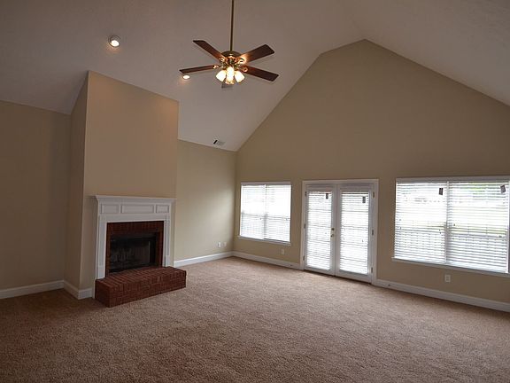 5th image of 1229 Bent Creek Dr