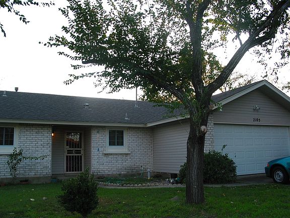 Front of house. The way our mail man sees it. 