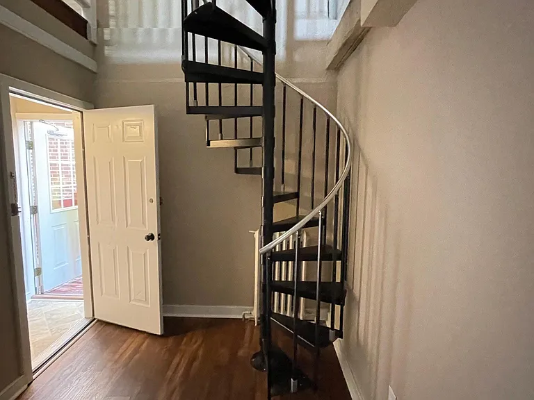 69 N Main St #7 — Photo 4