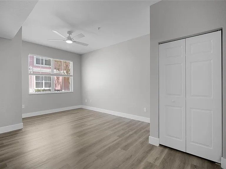 4007 Venetian Bay Dr #105 — Photo 9