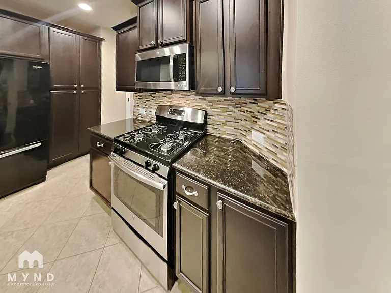 7501 Wolverine St — Photo 5
