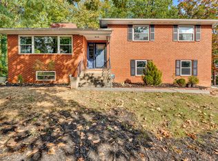 2513 Round Top Rd NW, Roanoke, VA 24012