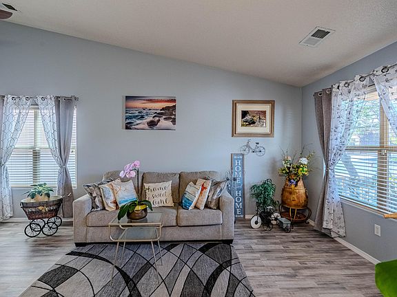 5th image of 3612 Oasis Springs Rd NE