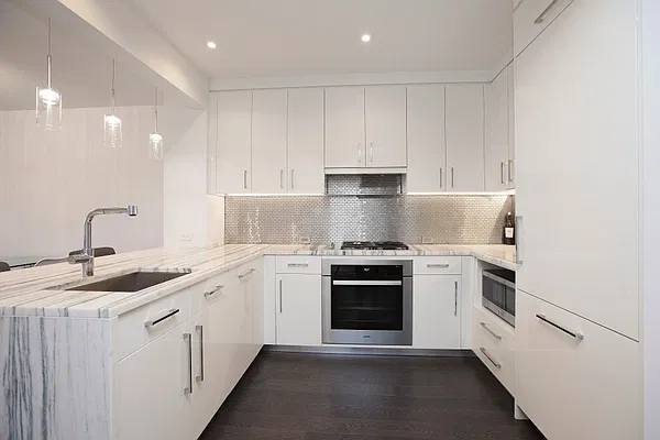 Rented by Nest Seekers International | media 2