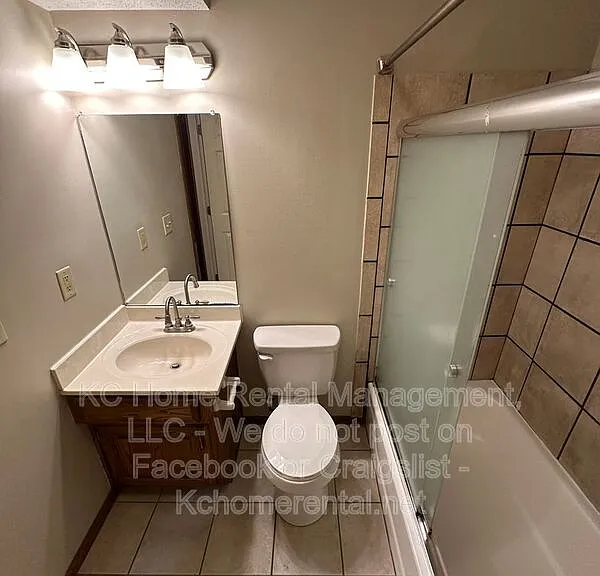 1420 SE 7th Pl — Photo 25