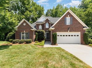 6102 Mill Chase Ct, Greensboro, NC 27455